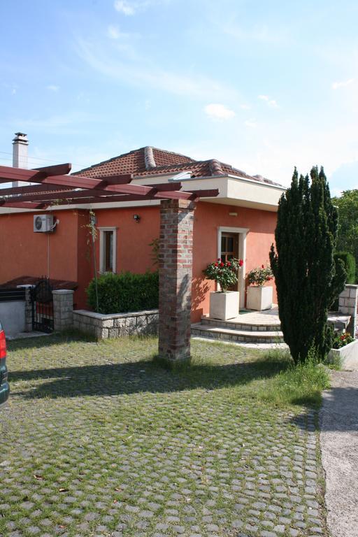 Villa Old Garden Μόσταρ Εξωτερικό φωτογραφία